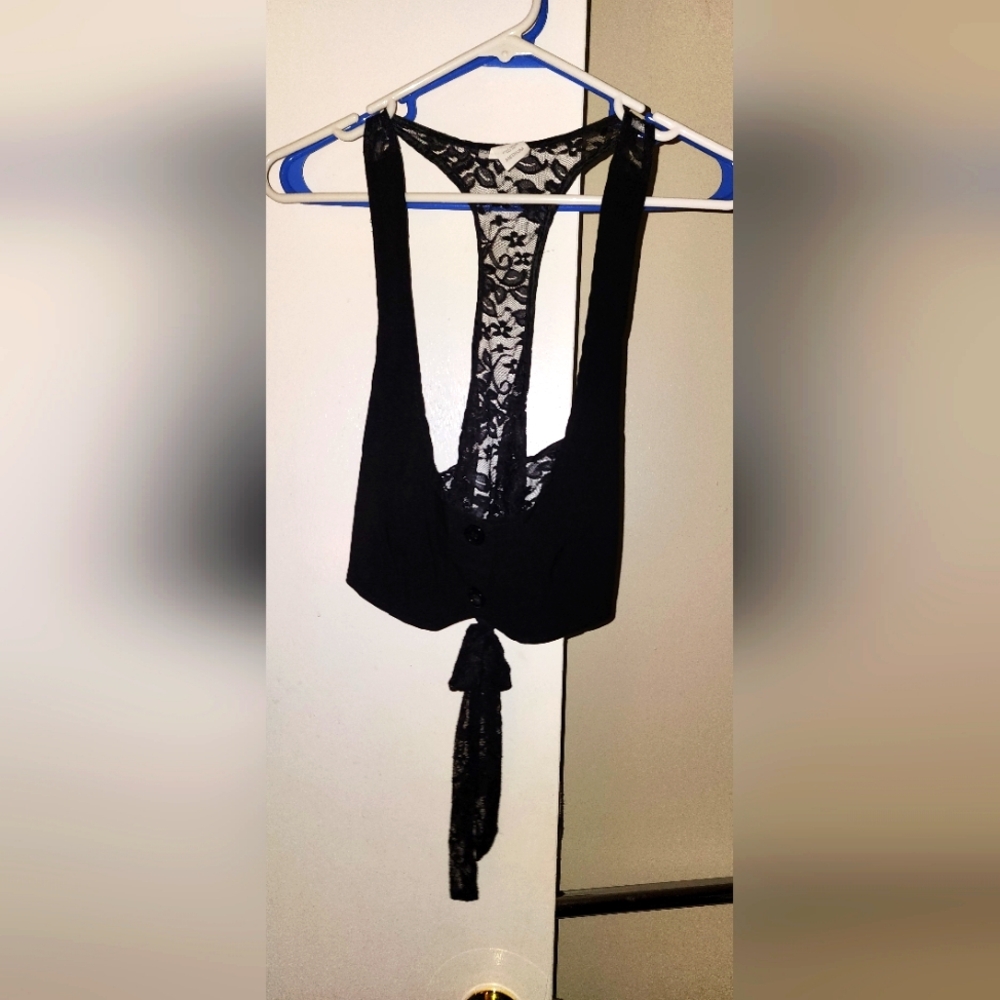 Blk vest